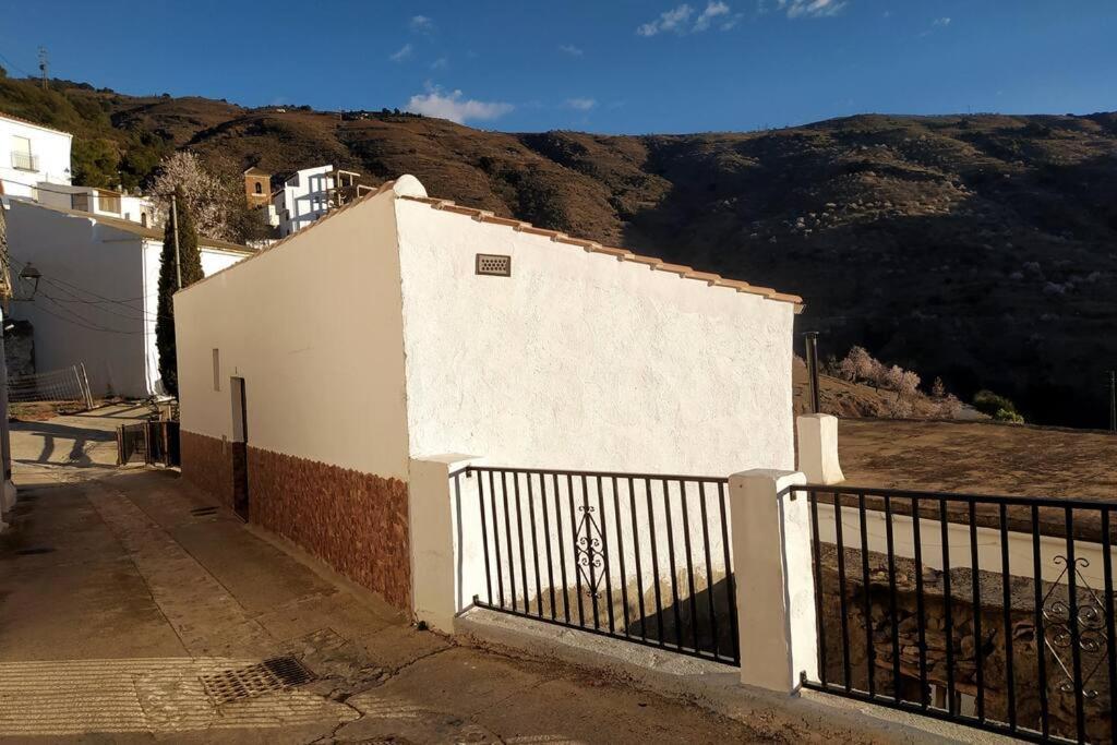 Casa Don Quijote Villa Polopos Luaran gambar